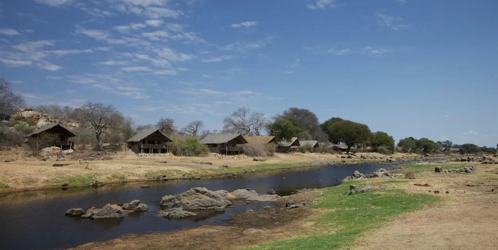 Ruaha River Lodge 06